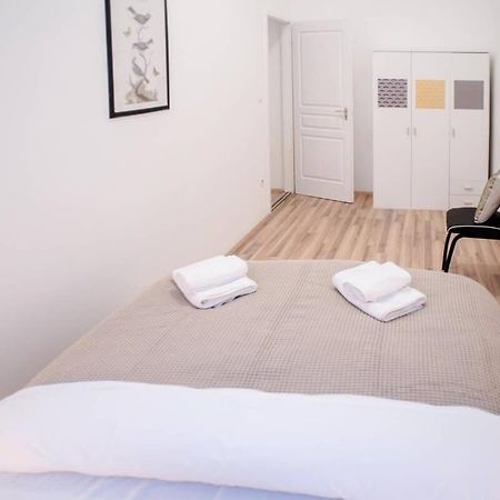 Very Central Spacious Ac Apartment Будапеща Екстериор снимка