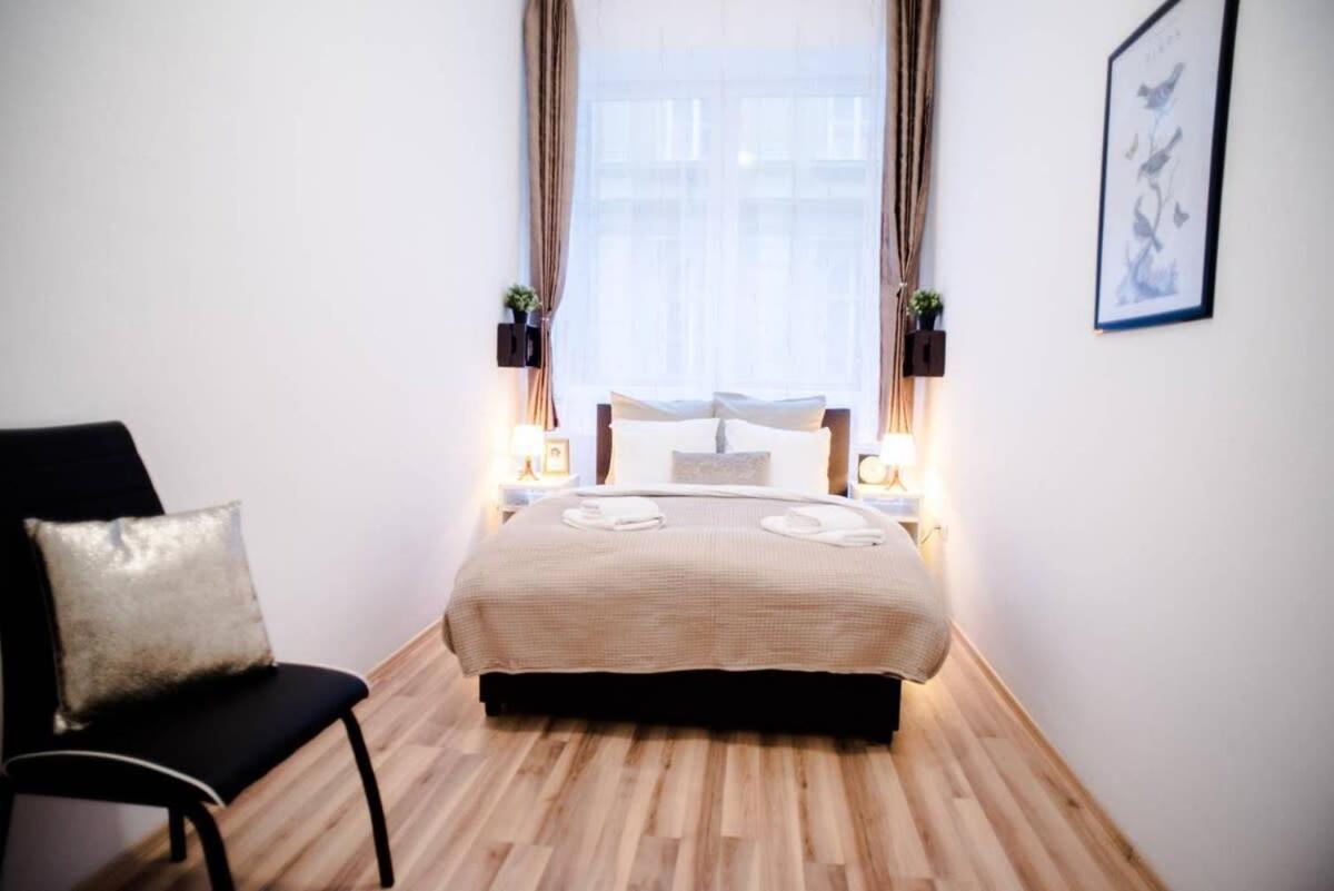 Very Central Spacious Ac Apartment Будапеща Екстериор снимка