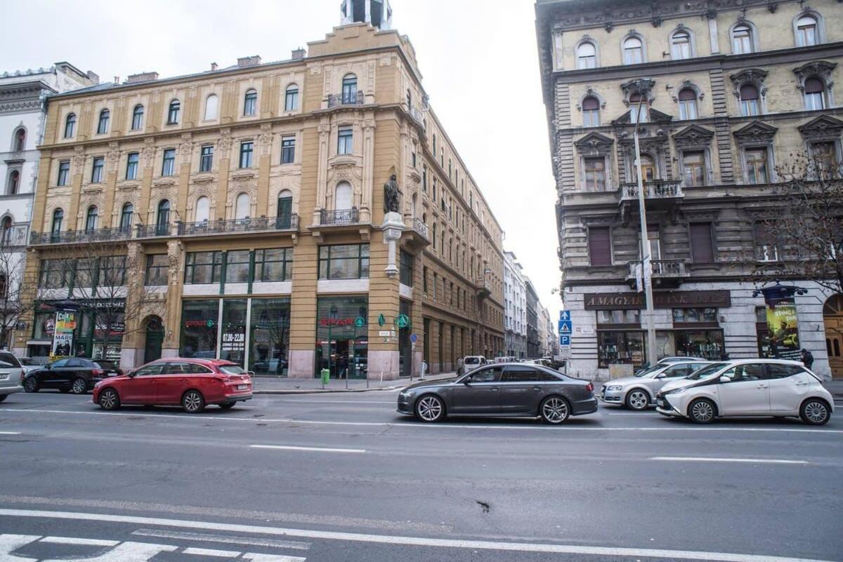 Very Central Spacious Ac Apartment Будапеща Екстериор снимка